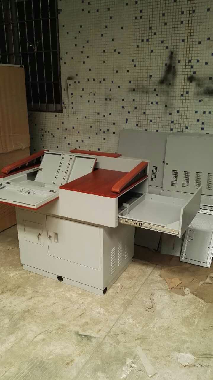 东裕DYU-8233实木扶手木讲台-显示器任意角度键盘翻转实木台面扶手钢制讲台