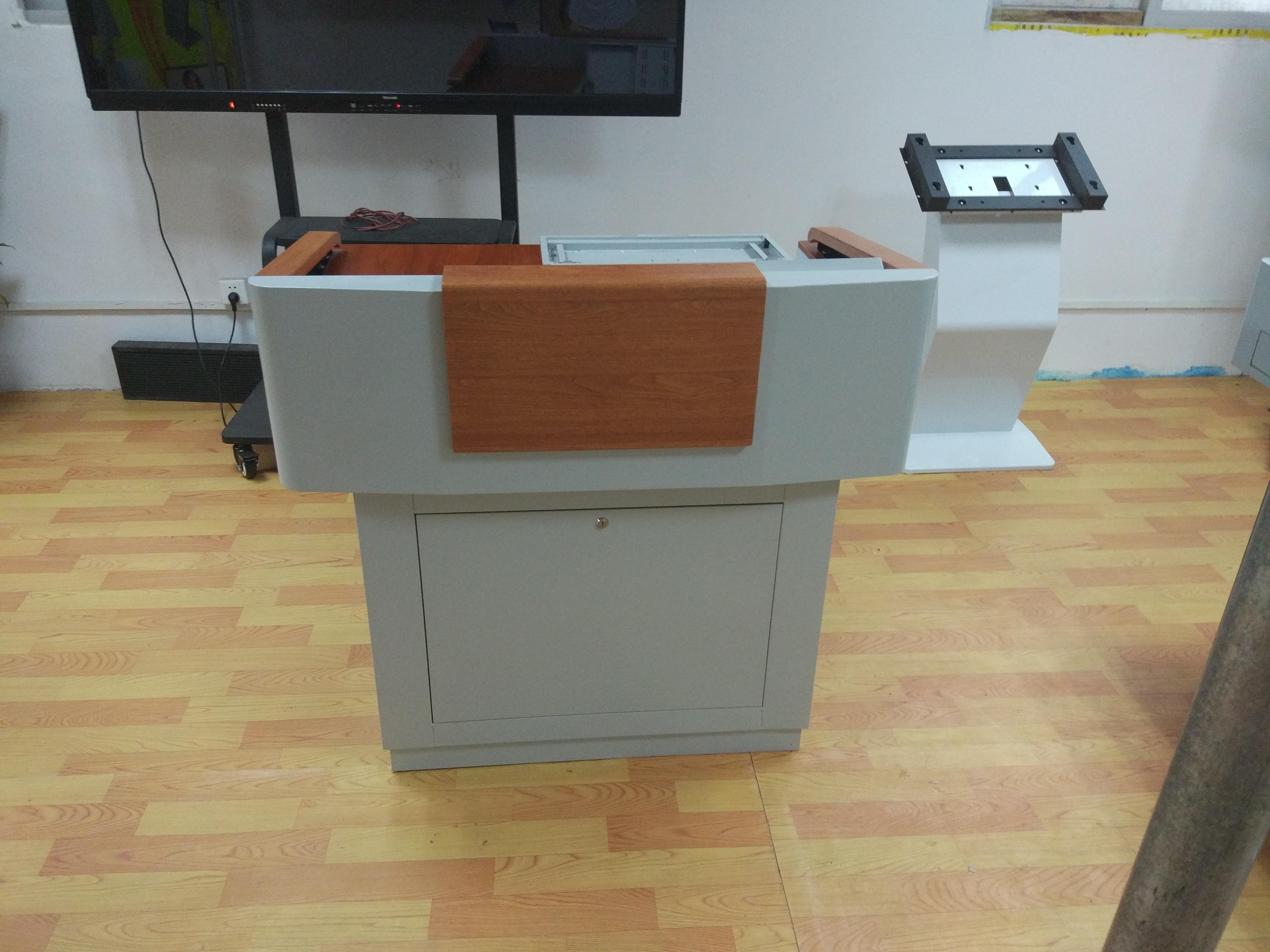 2015年改款-东裕DYU-8233实木扶手木讲台-键盘翻转实木台面扶手钢制讲台
